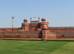 15 nights 16 days golden triangle with implausible north india tour