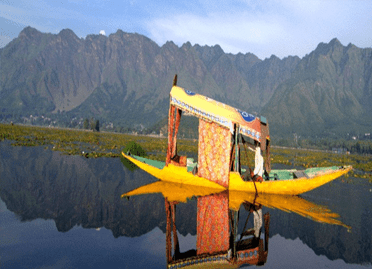 5 Nights / 6 Days Kashmir Houseboat Tour