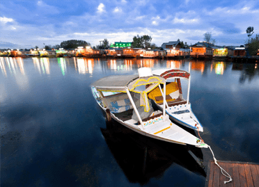 5 Nights / 6 Days Kashmir Houseboat Tour