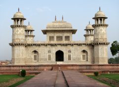 Golden Triangle India, Golden Triangle Tour, Agra Tour, Agra Tour packages, Varanasi Tour Packages