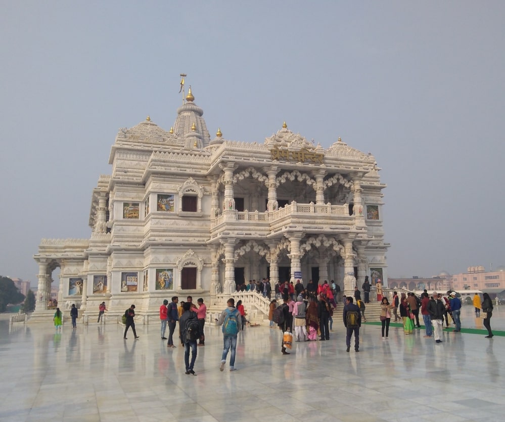 delhi agra mathura vrindavan tour package